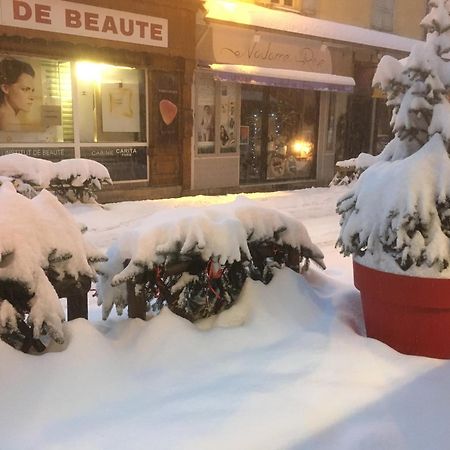Hotel Restaurant De La Chaussee Briancon  Bagian luar foto
