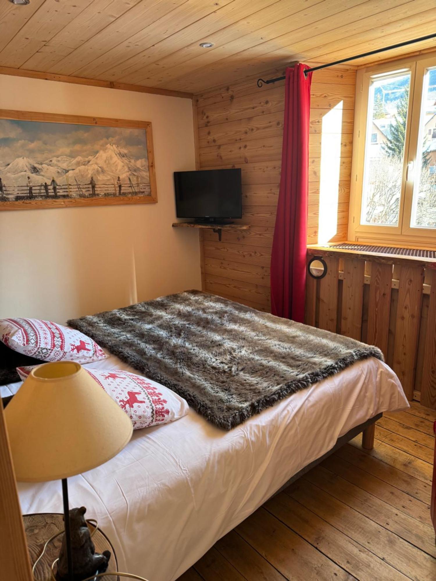 Hotel Restaurant De La Chaussee Briancon  Bagian luar foto