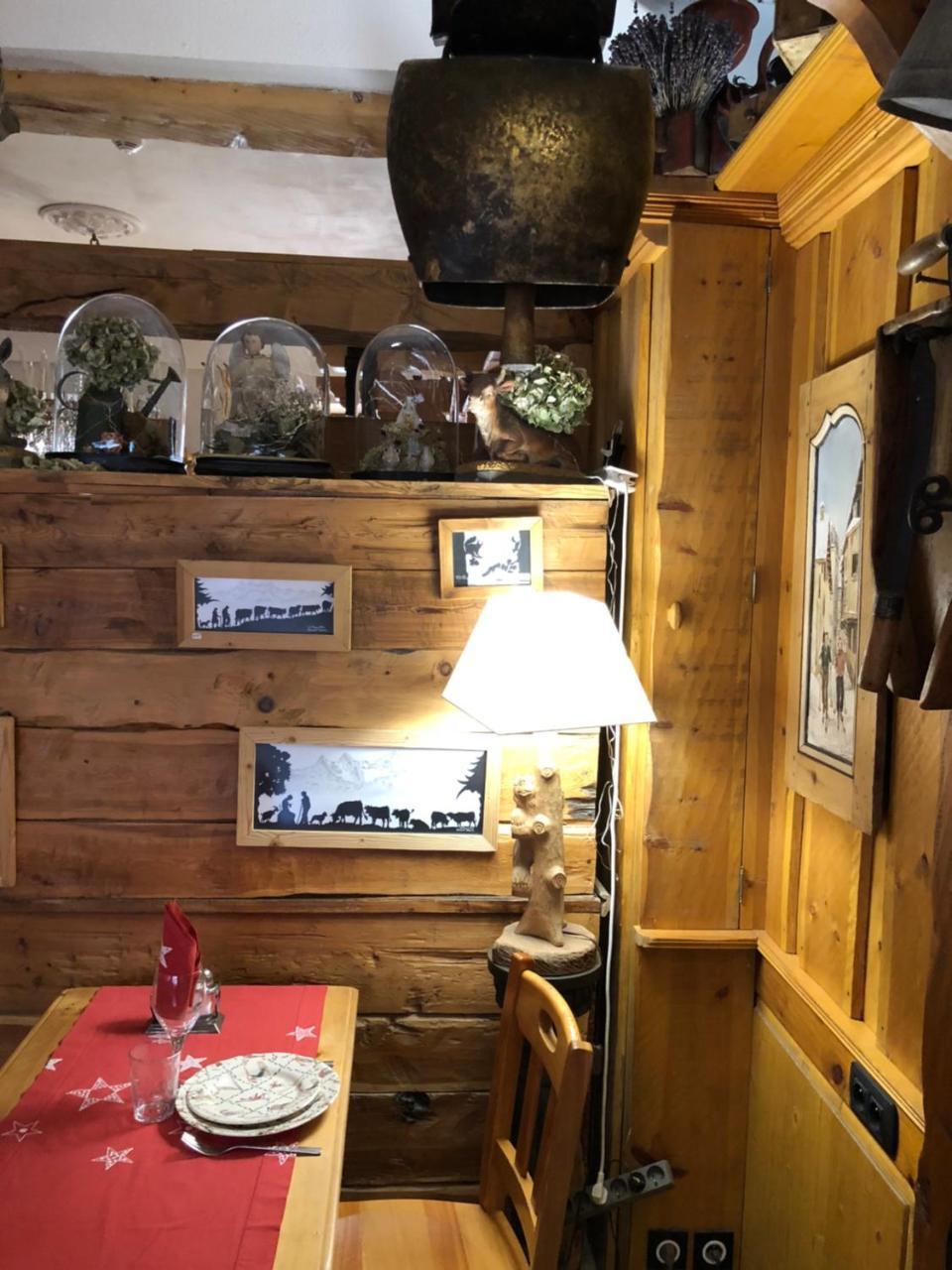Hotel Restaurant De La Chaussee Briancon  Bagian luar foto