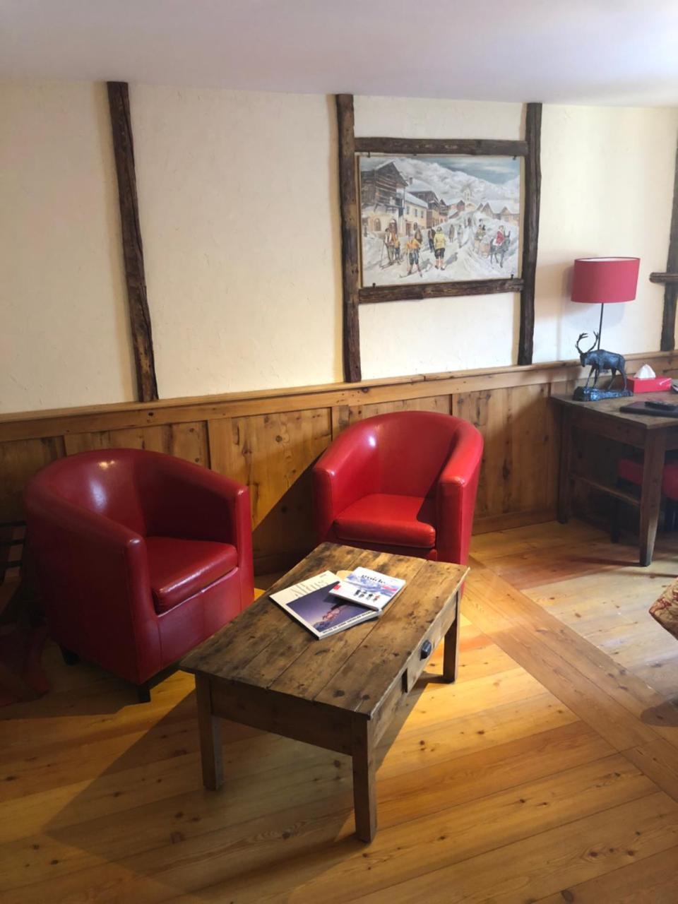 Hotel Restaurant De La Chaussee Briancon  Bagian luar foto